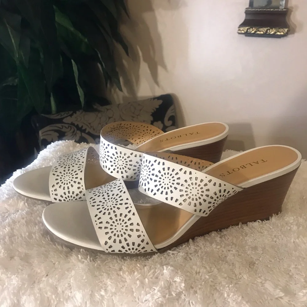 Talbots - Picture 12 of 16